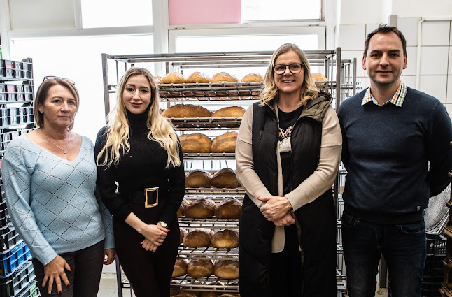 Comentarii opinii despre NEMES PÉKSÉG