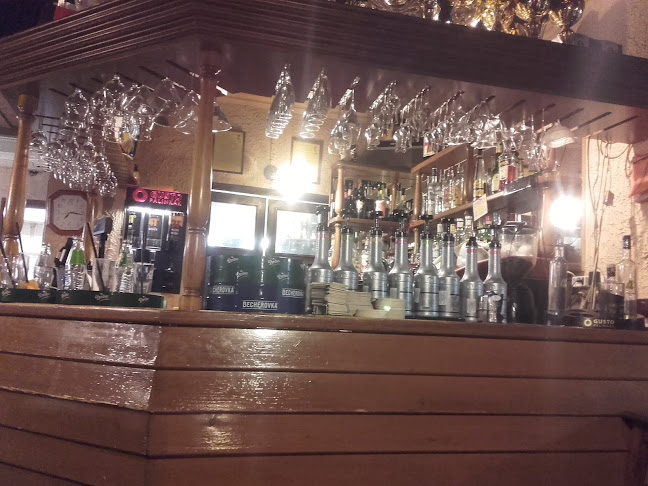 Opinii despre Arizona Steak House în Jászberény - Vendéglátás