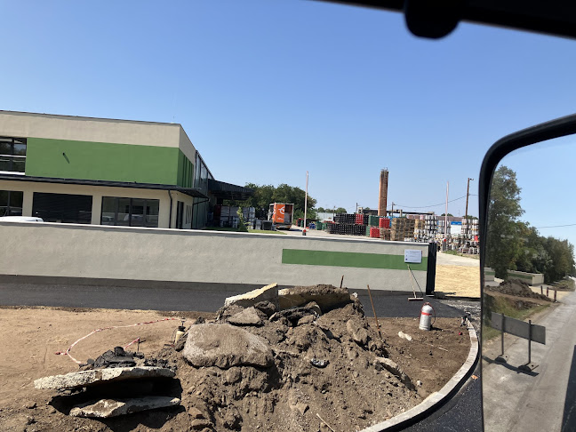 Opinii despre Pince Kft. în Tiszafüred - Vendéglátás