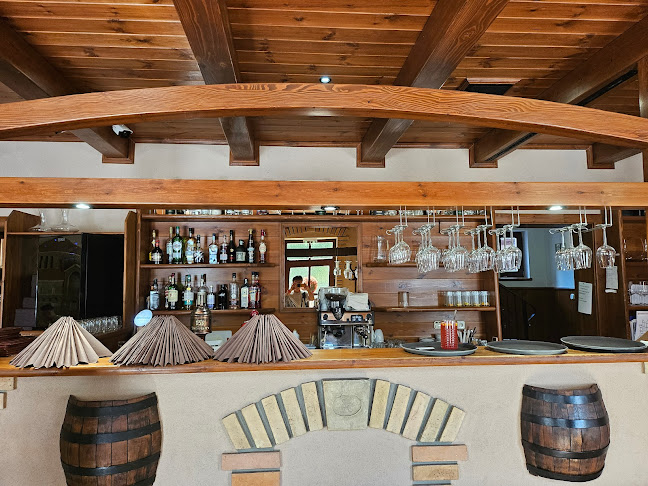 Tata, Váralja u. 20, 2890