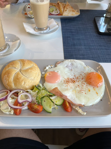 Opinii despre Reggel-Íz în Gödöllő - Vendéglátás