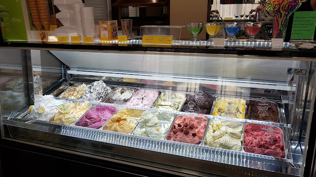 Nikoletta Cukrászda - Vendéglátás