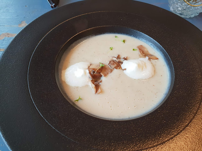 Comentarii opinii despre Mángold Füredi Bisztró