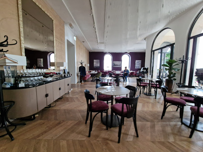 Aranybástya - Vendéglátás