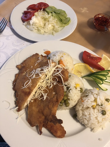 Schuster Panzió - Vendéglátás