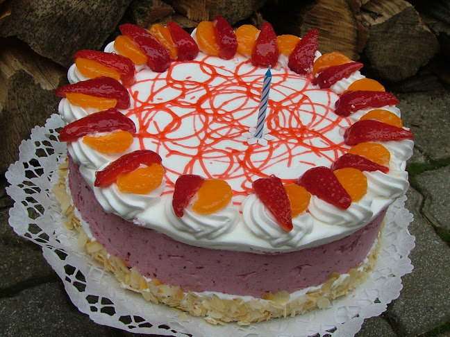 Korona Cukrászda - Vendéglátás