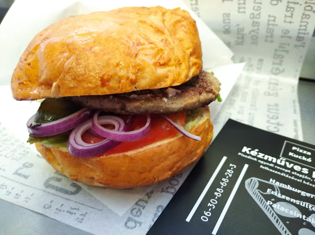 Budapest, Karinthy Frigyes út 40, 1111