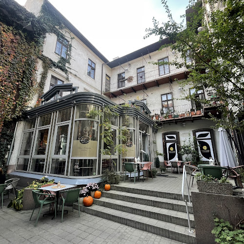 Győr, Arany János u. 18, 9021