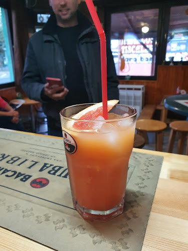 Comentarii opinii despre Dolce Vita Presszó (Drukker Kocsma)