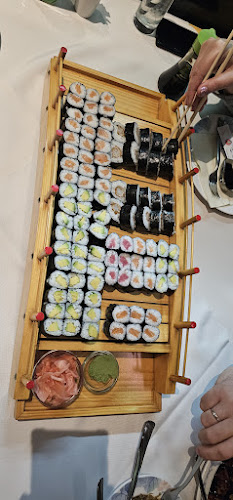 Arany Főnix Grill És Wok Étterem