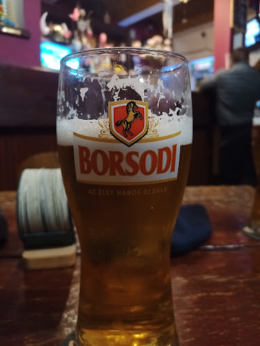 Opinii despre Ali Borozó - 1921 în Mosonmagyaróvár - Vendéglátás