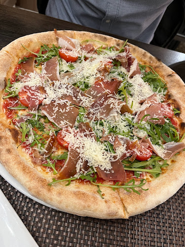 Opinii despre Piazza del Grano în Pécs - Vendéglátás