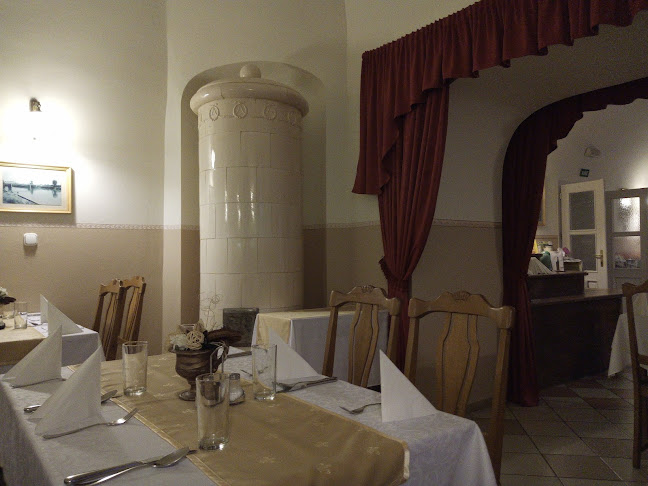 Schuster Panzió - Vendéglátás