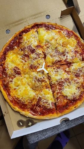 Royal Büfé - Vendéglátás