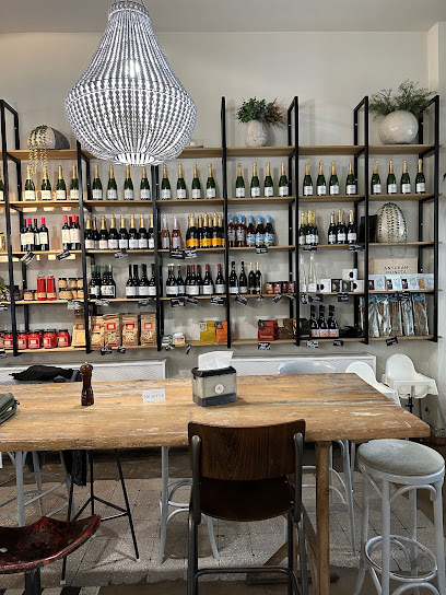 Pizza, Kávé, Világbéke