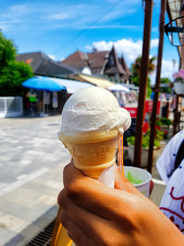 Balatonfenyves, Vachott Sándor u. 2, 8646