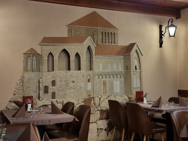 Opinii despre Várkanyar Vendéglő în Tata - Vendéglátás