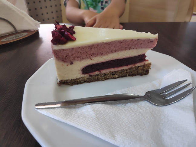 Comentarii opinii despre Dóm Cukrászda