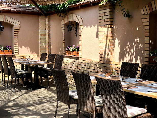 Várkanyar Vendéglő