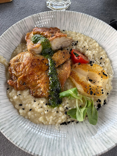 Opinii despre Borbarátok Étterem és Vendégház în Badacsonytomaj - Vendéglátás