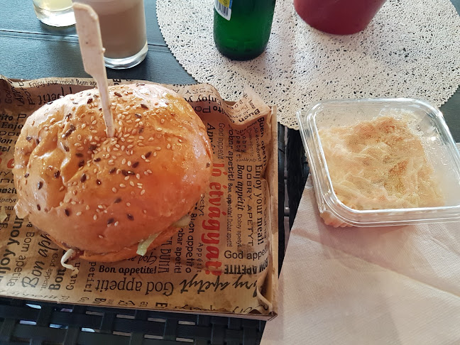 Parázs Bisztró - Vendéglátás