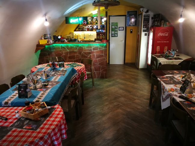 Öntöde Borozó / Söröző