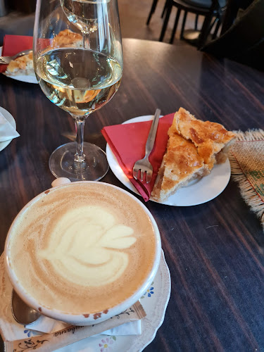 Tokaj, Kossuth tér, 3910