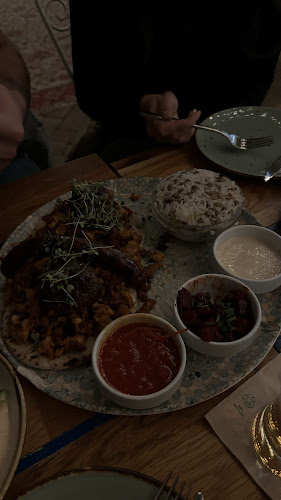 Comentarii opinii despre Mazel Tov