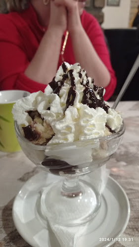 Opinii despre Gyümi Vendéglő în Mindszent - Vendéglátás