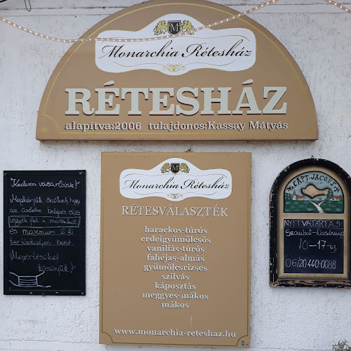 Monarchia Rétesház