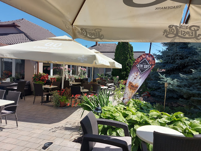 KERT CAFÈ fagylaltozó és kávézó