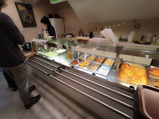 Opinii despre Govinda Vegetáriánus és Vegán Étterem în Budapest - Vendéglátás