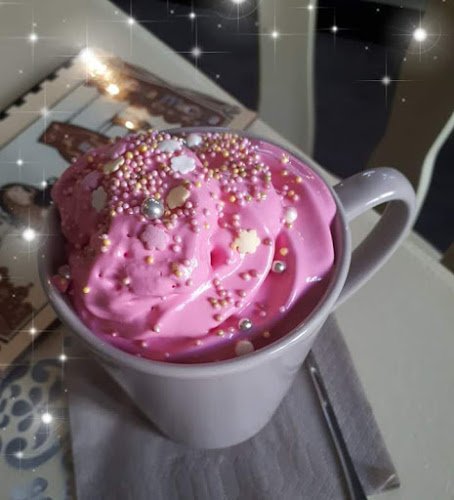 Veszprém, Hóvirág u. 8, 8200