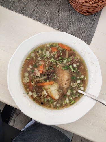 Gomba Étterem és Pizzéria - Vendéglátás