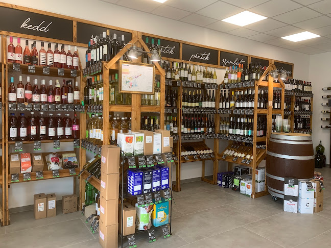 Opinii despre Borháló Pápa Borkereskedés és Gasztro üzlet în Pápa - Vendéglátás