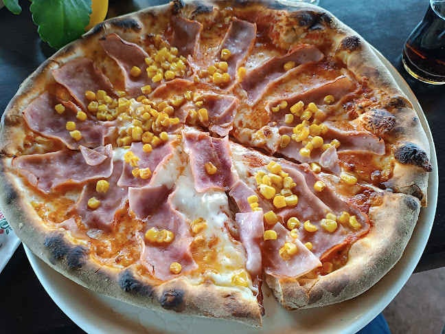 Opinii despre Dolce Vita Pizzéria în Szarvas - Vendéglátás