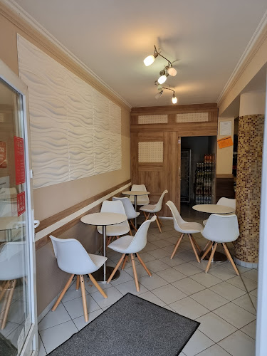 Comentarii opinii despre Mátyás Cukrászda