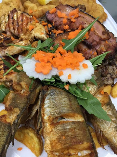 Comentarii opinii despre Ludas Matyi Ételfutár