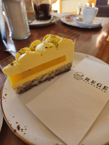 Apátsági Rege Cukrászda