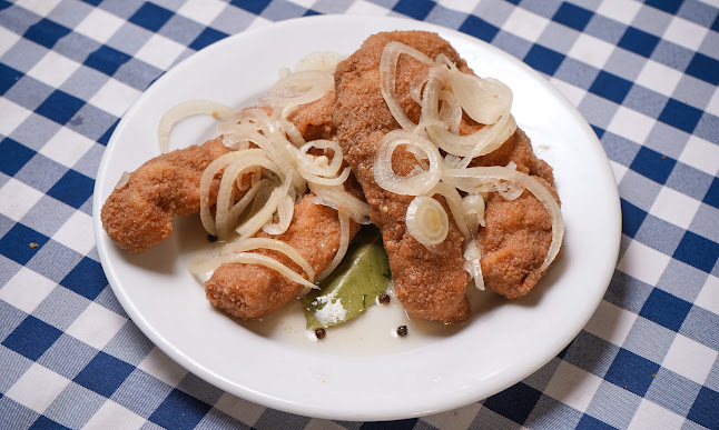 Comentarii opinii despre Matróz Dunaparti Kisvendéglő