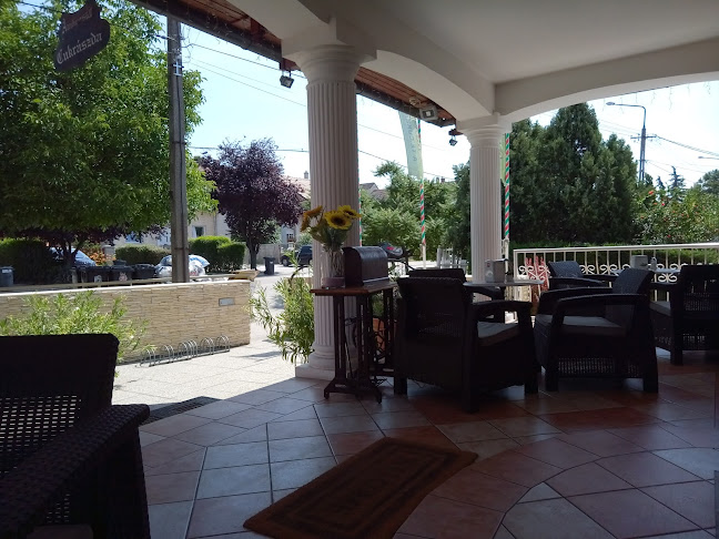 Opinii despre Ambrosia Cukrászda în Fót - Vendéglátás