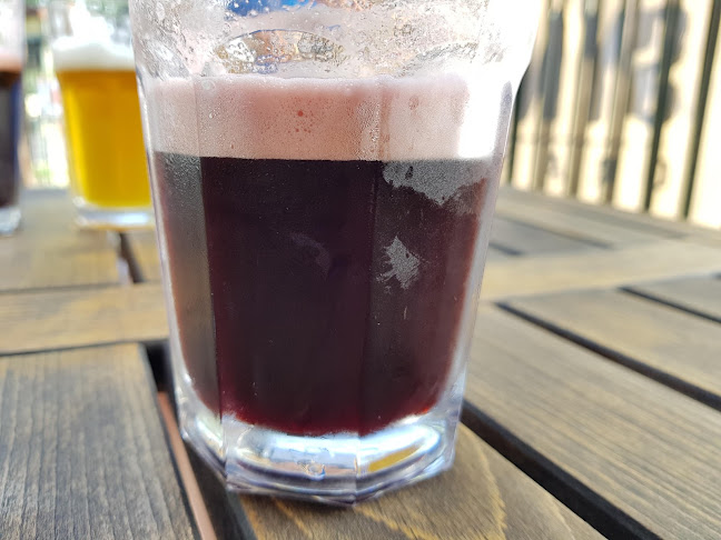 Comentarii opinii despre Synthesis Kézműves Söröző, Sörbolt