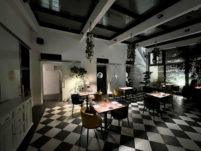 Budapest, Ponty u. 1, 1011