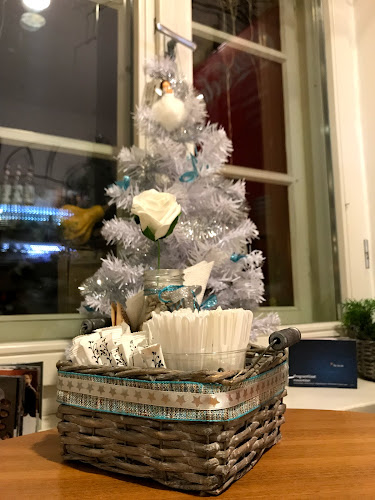 Comentarii opinii despre Pékség