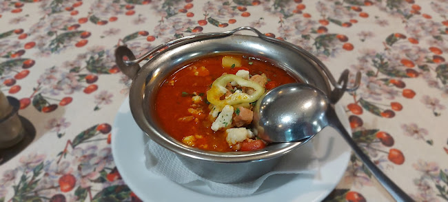 Annahegyi Restaurant