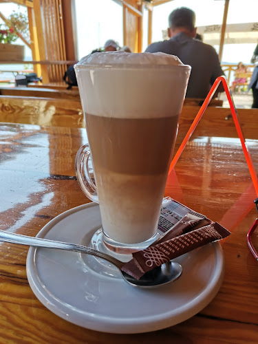 Rév Büfé - Vendéglátás