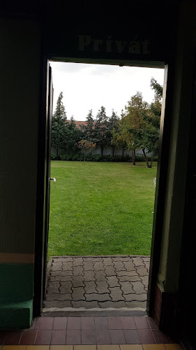 Opinii despre Bence Étterem în Pásztó - Vendéglátás