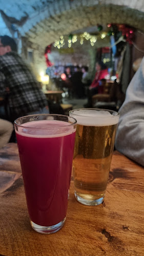 Comentarii opinii despre Keleti Waiting Room