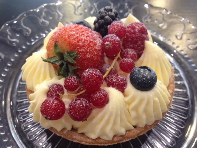 Comentarii opinii despre Julien Francia Kávézó