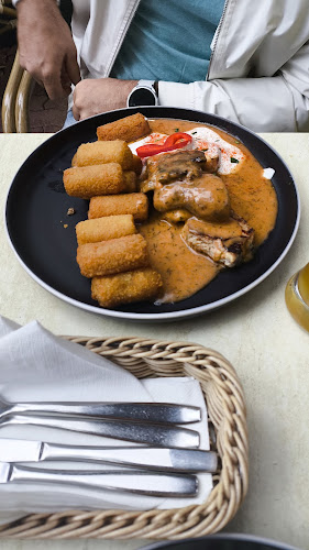 Opinii despre Négy Muskétás Étterem în Budapest - Vendéglátás